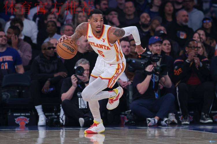 毫无准星！小西蒙斯全场9投仅3中，三分5中0得到9分1助攻